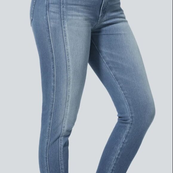 Halara Flex™ Mid Low Rise - Picture 3 of 3